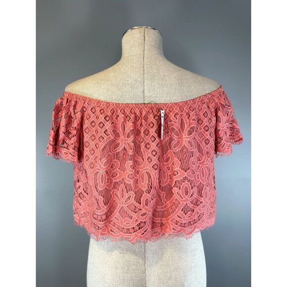 Express NWT Off-Shoulder Lace Top in Coral Size S - Picture 3 of 6